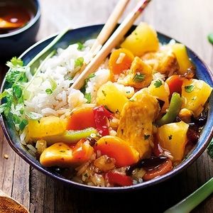 Pouletfleisch mit Ananas und Thai Reis