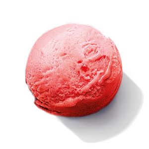 Erdbeersorbet mit Erdbeerstücken