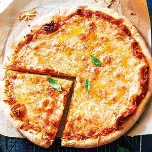 Pizza Margherita TH