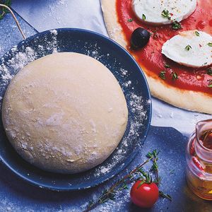 Boules de pâte à pizza à l'huile d'olive 2pcs 500g