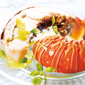 2 Queues de langoustes Caraïbes crues 390g 2 Queues de langoustes Caraïbes crues 390g