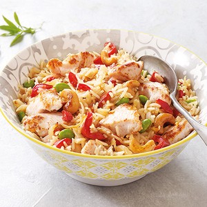 Poulet aux noix de cajou et riz basmati Poulet aux noix de cajou et riz basmati