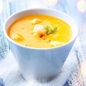 *Velouté au potiron, noix de St-Jacques et bacon *Velouté au potiron, noix de St-Jacques et bacon