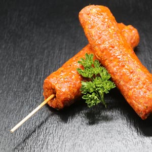 4 Brochettes hachées de boeuf marinée 4 Brochettes hachées de boeuf marinée
